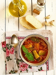 Błyskawiczna potrawka w sty...