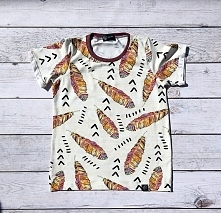 Koszulka w piórka