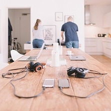 artykuł "Razem, ale osobno" po kliknięciu w zdjęcie