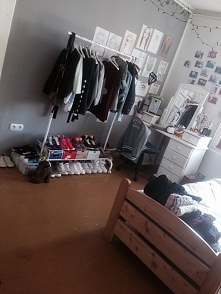 Room, Przemeblowanie