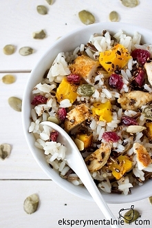 Sałatka z dynią i kurczakiem - przepis na dynię i kurczaka