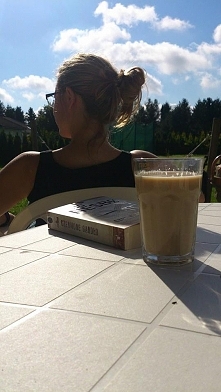 Czasem potrzeba chwilę usiąść, odpocząć, przemyśleć..
Dbajmy o to żeby znaleźć chwilę dla siebie i czasem zrobić sobie przerwę od codzienności. 
Dbajmy o swoje zdrowie fizyczne,...