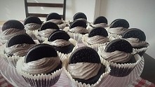 babeczki Oreo  z kremem Oreo^^
omnomnom♡♡♡