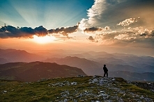 "Albowiem WOLĄ BOŻĄ jest wasze uświęcenie: powstrzymywanie się od rozpusty, ABY KAŻDY UMIAŁ UTRZYMYWAĆ CIAŁO WŁASNE W ŚWIĘTOŚCI I CZCI, A NIE W POŻĄDLIWEJ NAMIĘTNOŚCI, jak ...