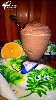 Zdrowy krem czekoladowy 
*Przepis po kliknięciu w zdjęcie