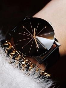 Sprzedam nowy zegarek!
cena: 24,99
email paaulinajurczyk@gmail.com
wysyłka za pobraniem lub list polecony ekonomiczny 5 zł :) MOŻLIWOŚĆ REZERWACJI!
Sprzedam bardzo ładny zegarek...