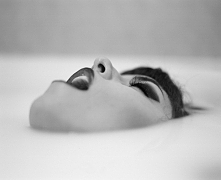 ZA CZYM TĘSKNIĄ KOBIETY
Jeśli ktoś jeszcze nie widział, polecam przeczytać. Bardzo przyjemny artykuł. Trochę kontrowersyjny, szczery, ale bardzo ciekawy. Link w komentarzu ;)