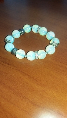 opalizująca bransoletka