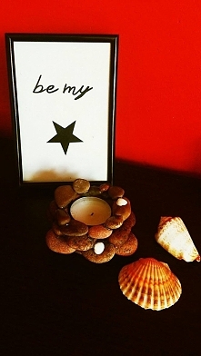 Pamiątka z nad morza made by Me :) 
Nie liczy się coś co zyskujemy niewielkim kosztem. Najważniejsze jest to, w co włożymy własną pracę i kawałek serducha. Nie ważne czy chodzi ...