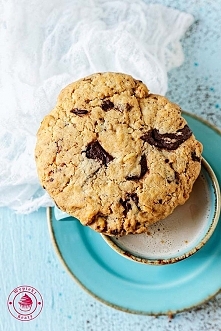 Ciasteczka z czekoladą i orzechami- Wypieki Beaty