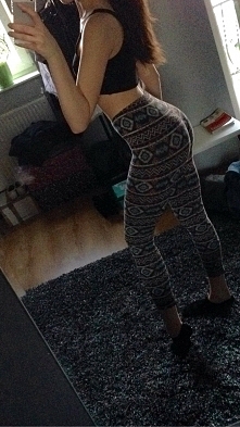 Dieta redukcyjna o niskiej kaloryczności nie zamieni Cie w chodzącego bez energii trupa, bez kształtów ;) Tłuszcz znika a mięśnie zostają, trzeba tylko odpowiednio o nie zadbać ...