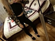 koszula moro i to co lubie najbardziej... czern:)