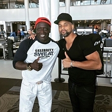 Moich dwóch najwspanialszych cudotwórców. 
Kto z was poznaje?