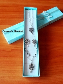 Zastaw prezentowy - koniczy...