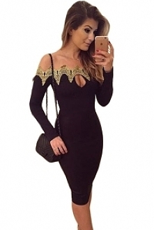 Sukieneczka dostępna w cenie 149,99 zł wystarczy tylko kliknąć zdjęcie