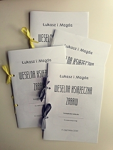 książeczka z kolorowankami, wykreślankami i innymi łamigłówkami to ciekawa propozycja weselna dla dzieci. Na blogu dostępna jest książeczka do pobrania całkowicie za darmo. Doda...