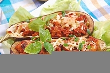 Bakłażany  nadziewane  pieczarkami