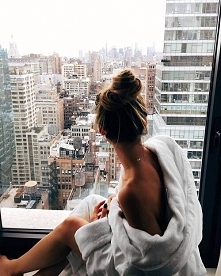 Wake up in a big city