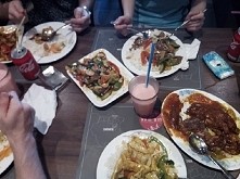 Restauracja Kam Yin czyli kuchnia chińska w Amsterdamie. Kurczak curry z warzywami, wieprzowina i krewetki, smacznie i orientalnie !
RANKING : 8/10