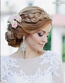 kwiat we włosach :)