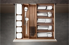 Szuflada z sztućcami