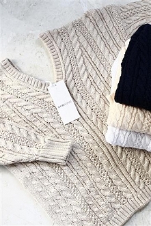 Plecione sweterki MKM w sklepie Olive.pl ❤

Zobaczcie koniecznie!