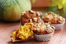 dyniowe muffinki 

Ingredients print
Makes about 12 muffins
2 eggs
1 1/4 cups (250g) sugar
1/4 cup (56g) vegetable oil
1 1/2 cups (360g) freshly baked pumpkin puree
1 cup (125g)...