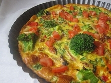 Kolorowa frittata z owocami morza i brokułami


Składniki

    25 dag mieszanki morskiej
    1 łyżka oliwy z oliwek
    marynata do ryb z cytryną i koperkiem
    garść mrożonych...