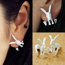 cudny kolczyk :) i świetnie...