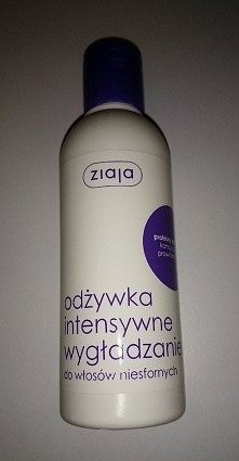 ziaja odżywka intensywnie wygładzająca :) czas sprawdzić :) stosowałyście?