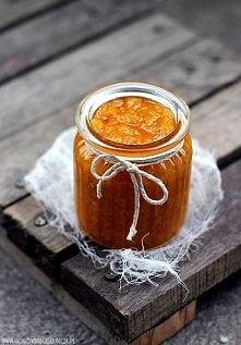 Dżem brzoskwiniowy z wanilią i rumem