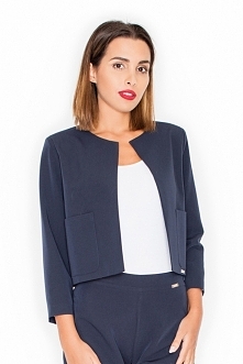 Marynarka z kieszeniami.