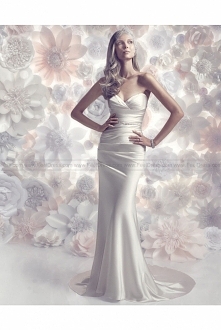CB Couture Bridal Gown B096