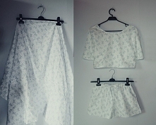 Piżama uszyta z kwiatowej pościeli :) Zapraszam do polubienia Laylie na fb :)