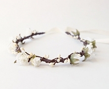 Przepiękny wianek dekoracyjny na każą okazję...