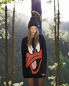 Nietuzinkowy design ;)
Po kliknięciu w zdjęcie odbierz swój Bon odzieżowe na te i inne podobne wzornictwo.