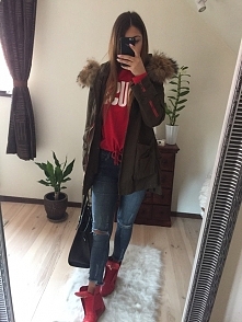 sezon na kurtki z futerkiem...