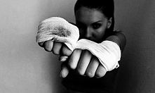 Wczoraj musiałam zrobić niespodziewaną przerwę, ale dziś się nie obijałam. 
2 z 70 dni z Mel B.
Klatka piersiowa z Mel B
Ramiona z Mel b
Trening Cardio z XHIT Daily
How to Burn ...