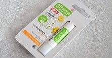 Czas na test kolejnego kosmetyku firmy Alterra.
Zaczynam testować:
Alterra, pomadka ochronna do ust z rumiankiem BIO

Jednak nie będę jej używać w tradycyjny sposób. Wyczytałam ...