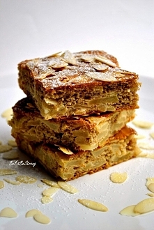 Ciasto migdałowe z jabłkami...