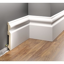 Odchodzące powoli w niebyt, ale wciąż popularne listwy przypodłogowe MDF. Kolejna nowoczesna listwa przypodłogowa z mdf w kolorze białym. Doskonale pasuje do wnętrza nowoczesneg...