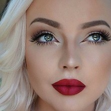Makijaż :)