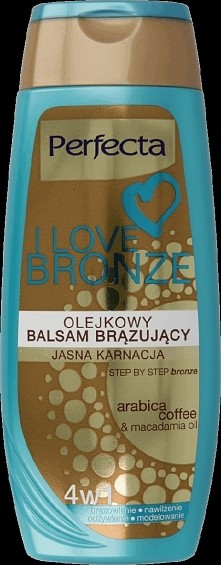 Dziewczyny stosujecie? 
Czytałam recenzję to same pochwały. 
Wstawiłam z jasną karnacją bo ją sama mam. Dlatego pytam :)