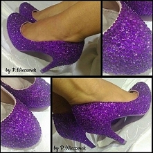 myśle, że kilka godzin pracy były tego warte. Według mnie wyszły mi prześlicznie, mam nadzieje, że również Pani Weronika będzie tak samo zadowolona jak ja. A Wy? Na dziś już kon...