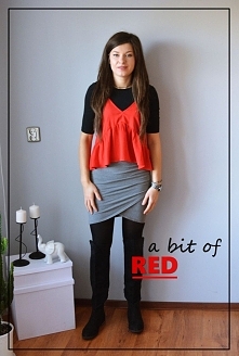 spódnica - CUBUS
czarny top - MONKI
czerwony top - GINA TRICOT (SH)
kozaki - H&M