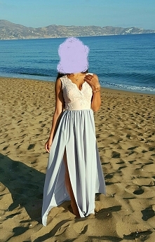 Sprzedam sukienkę, rozm. S, dł. ok. 165cm. :-)