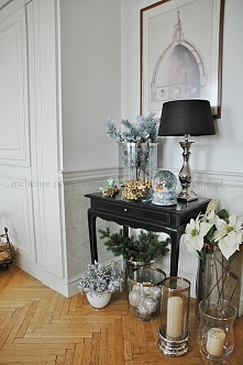 MODERN CLASSIC CHRISTMAS