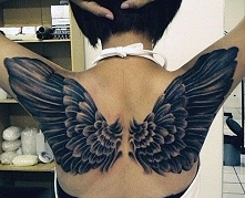 tatuaże damskie piękne skrz...