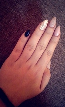 #paznokcie#polmetek#efektmrozu#wzorek#matt