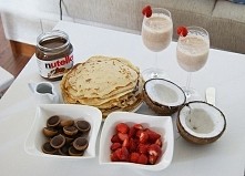 Śniadanie dla dwóch GirlFriendsów :D ❤
By... Calineczka :*